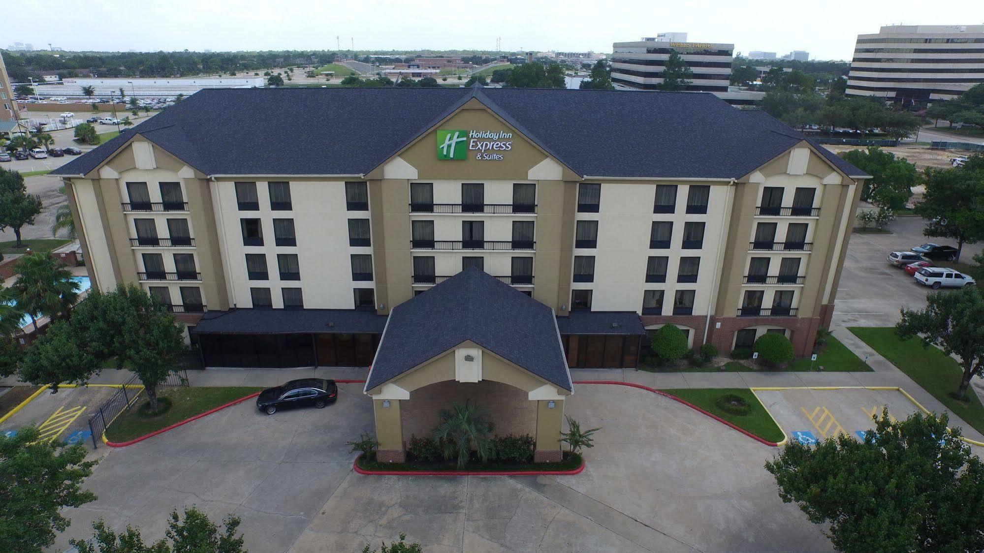 Comfort Inn & Suites Houston I-10 West Energy Corridor Εξωτερικό φωτογραφία