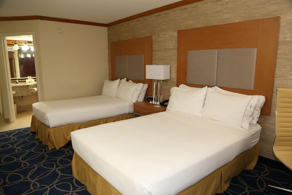 Comfort Inn & Suites Houston I-10 West Energy Corridor Εξωτερικό φωτογραφία