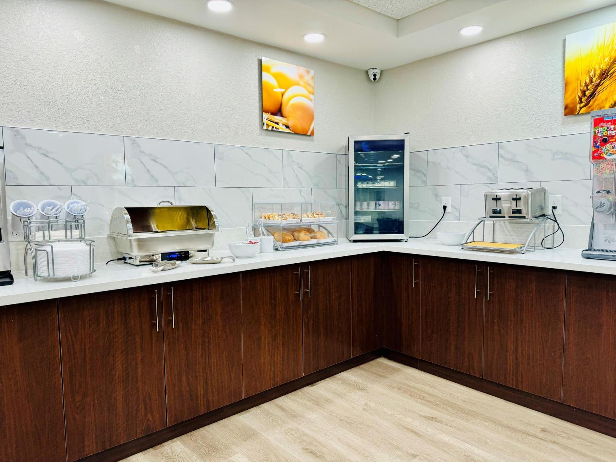 Comfort Inn & Suites Houston I-10 West Energy Corridor Εξωτερικό φωτογραφία