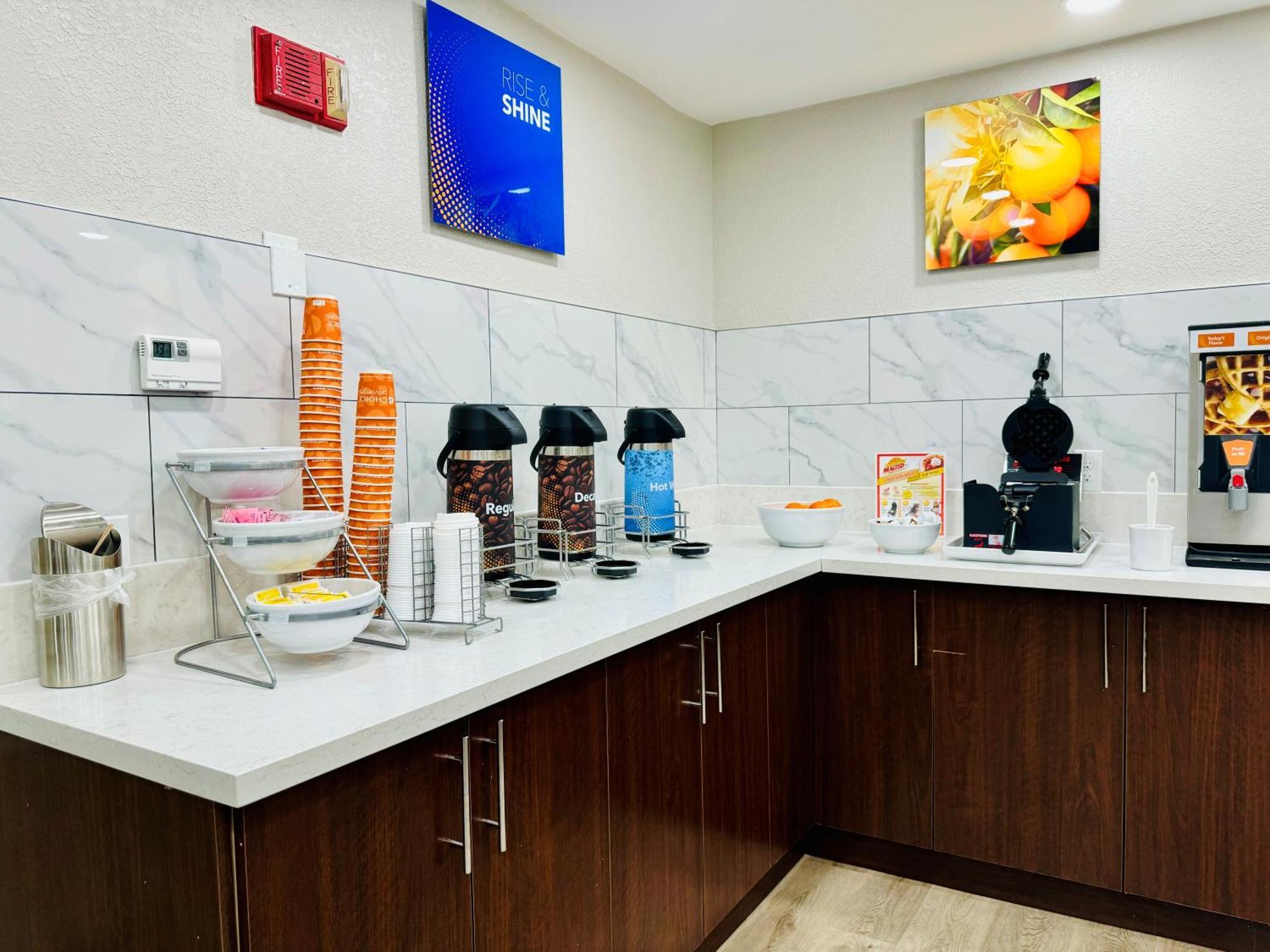 Comfort Inn & Suites Houston I-10 West Energy Corridor Εξωτερικό φωτογραφία