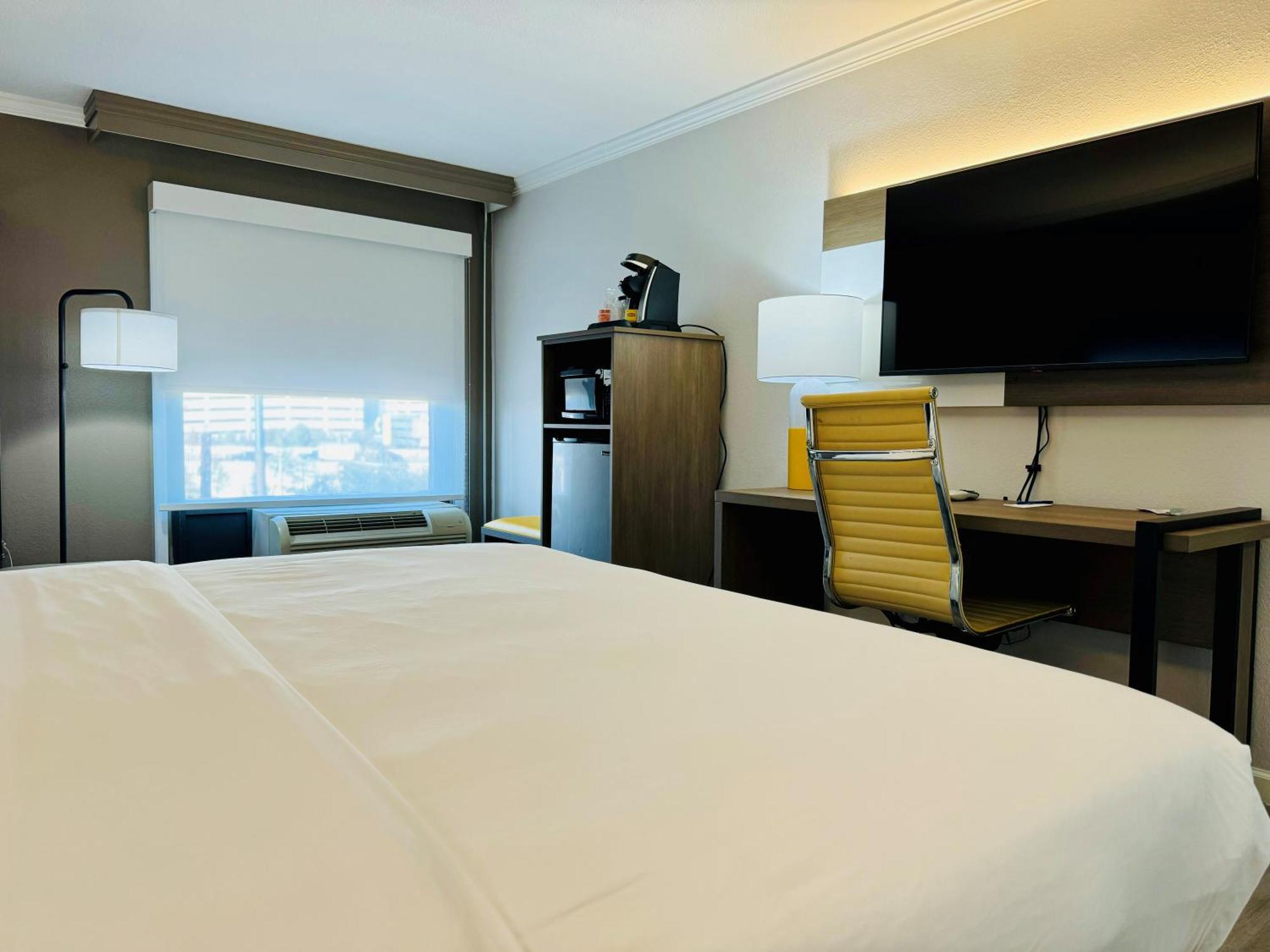 Comfort Inn & Suites Houston I-10 West Energy Corridor Εξωτερικό φωτογραφία