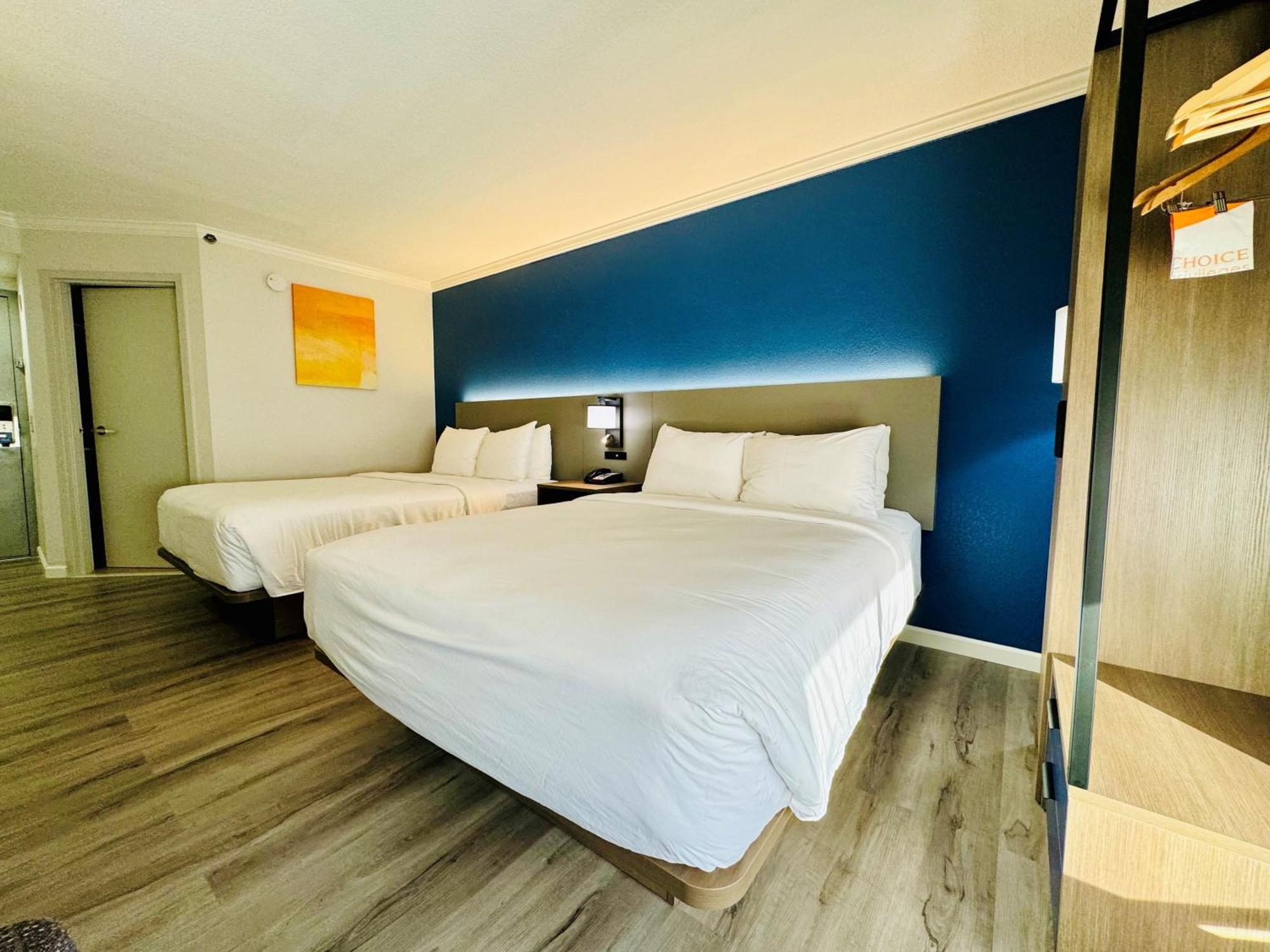 Comfort Inn & Suites Houston I-10 West Energy Corridor Εξωτερικό φωτογραφία