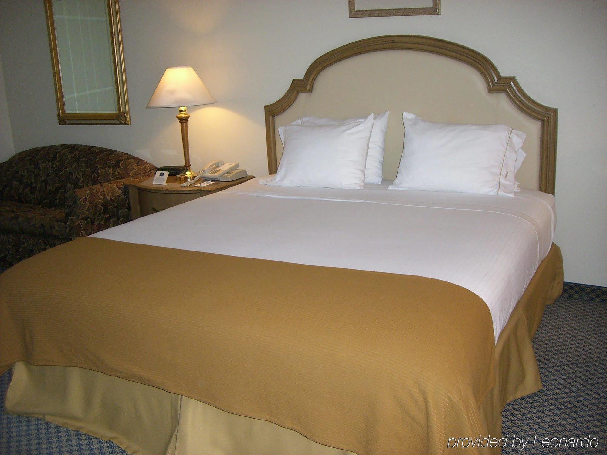 Comfort Inn & Suites Houston I-10 West Energy Corridor Δωμάτιο φωτογραφία