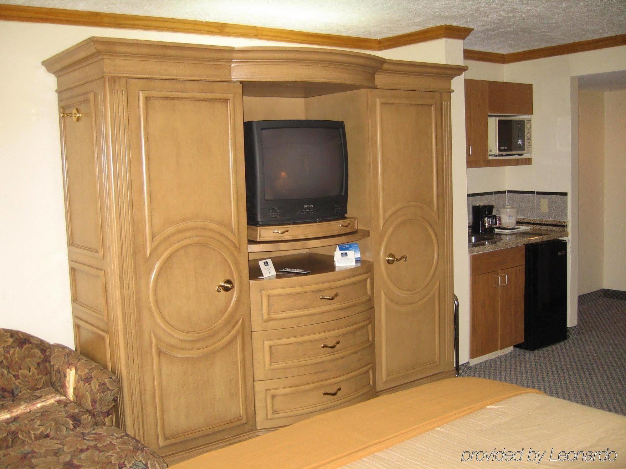Comfort Inn & Suites Houston I-10 West Energy Corridor Δωμάτιο φωτογραφία
